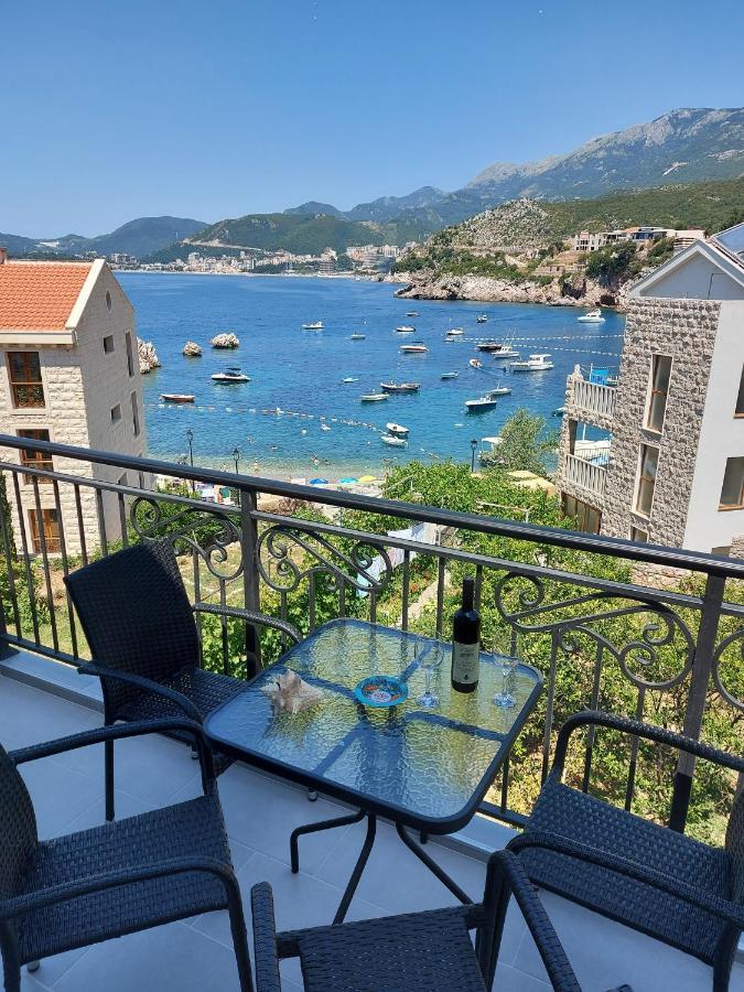 Apartment Sara With Seaview Budva Buitenkant foto