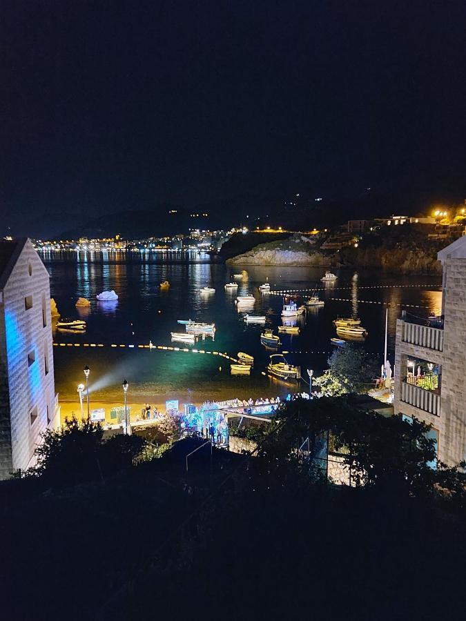 Apartment Sara With Seaview Budva Buitenkant foto