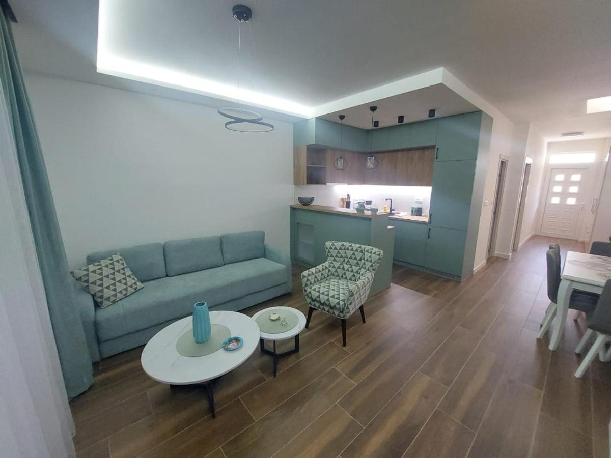 Apartment Sara With Seaview Budva Buitenkant foto